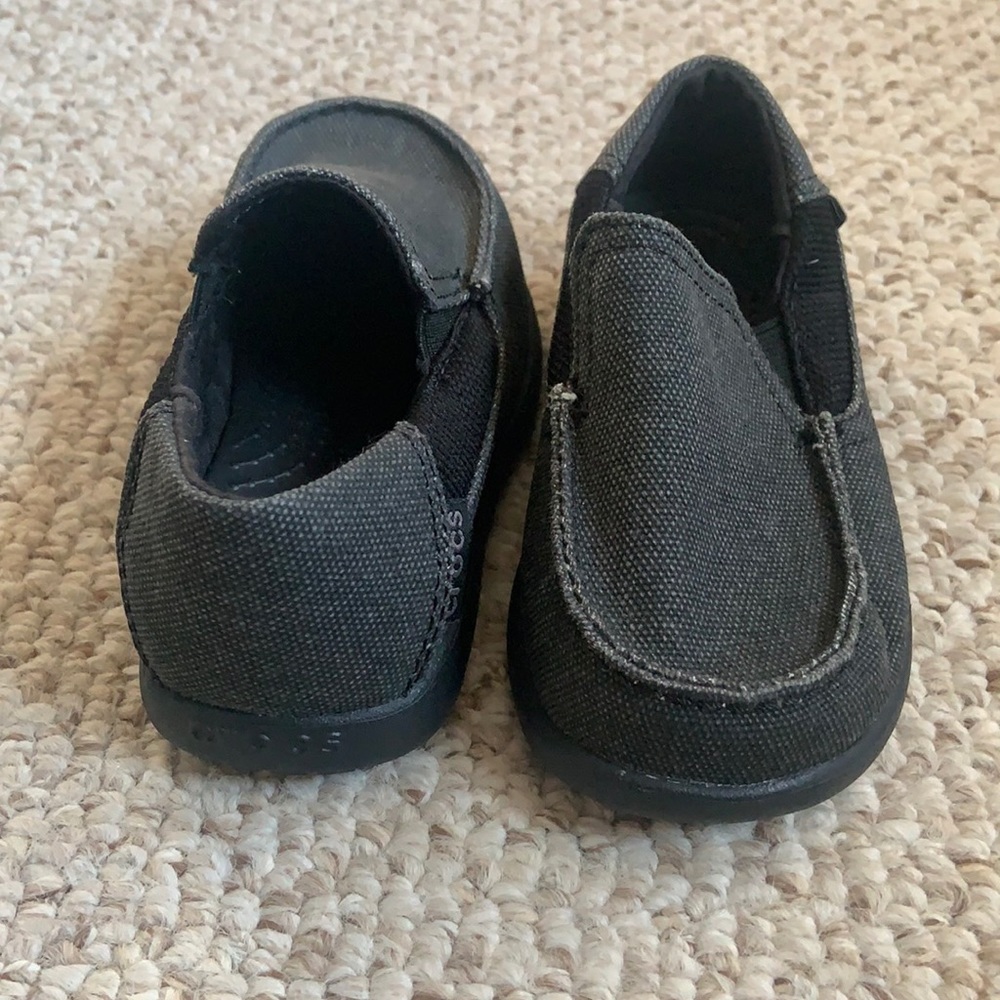 Shoes, Smoke Free Home